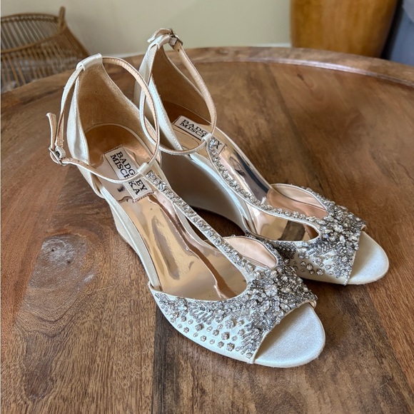 Badgley Mischa "Sarah" Satan Wedge size 9 - Picture 1 of 11